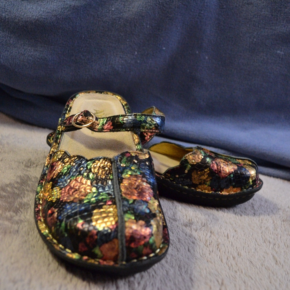 Algeria by PG Lite Clog